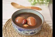 經(jīng)常熬夜的人有福了，4道食方養(yǎng)氣血又黑發(fā)，比染發(fā)好多了