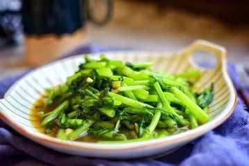 春天一定要吃的十四大黃金野菜