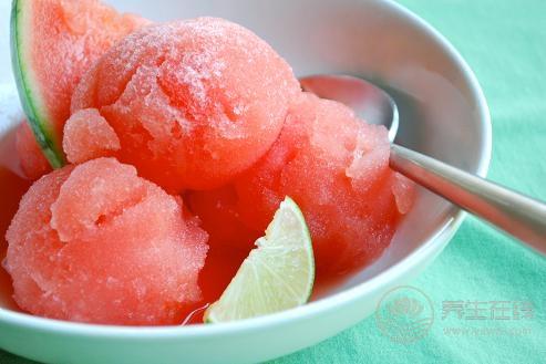 吃西瓜的好處有哪些？西瓜竟然能降血壓