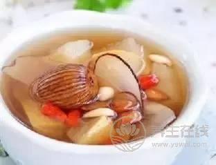 嗓子不舒服未必要服藥，這些杏仁食療方就能解決問題！