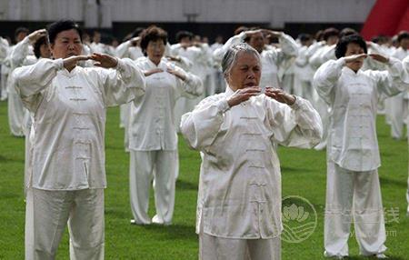如何排除雜念 太極養生八卦掌安定心神