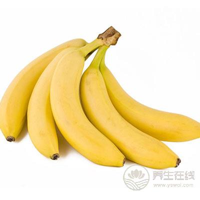 醫生提醒：空腹千萬別亂吃，這些食物越吃腸胃越傷