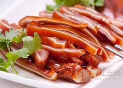 豬耳朵的營養價值  如何分辨真假豬耳