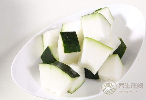 冬瓜的功效作用都很強,常吃冬瓜能消腫利尿改善血糖 冬瓜的功效作用都很強,常吃冬瓜能消腫利尿改善血糖