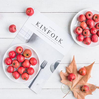 醫生提醒：空腹千萬別亂吃，這些食物越吃腸胃越傷