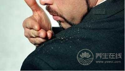 不必花錢去頭屑  多吃這些能快速去屑