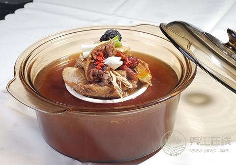 煲湯不是越久越養生 這些誤區你千萬別犯 煲湯不是越久越養生 這些誤區你千萬別犯