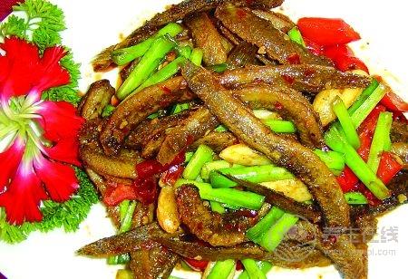 藥補(bǔ)不如食補(bǔ)  這些食物中含有很高的鈣質(zhì)你造嗎？