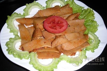 豬皮竟有這種用處 多吃對人體益處多多