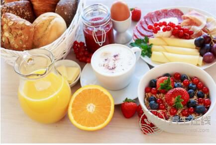 晚上不吃飯能減肥嗎 晚上飲食的正確減肥方法