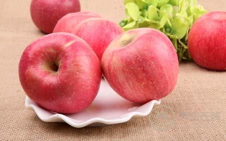 全世界人都愛它  一天吃幾個(gè)蘋果最好