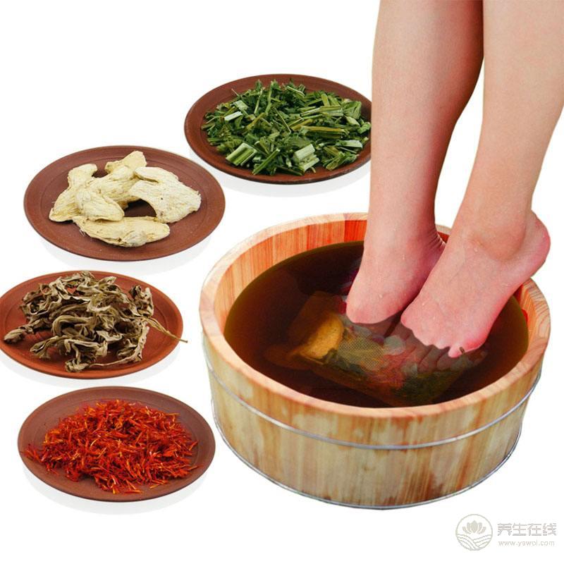 每天用它來泡腳，暖身還能抗衰老！家家都有，趕快去試試