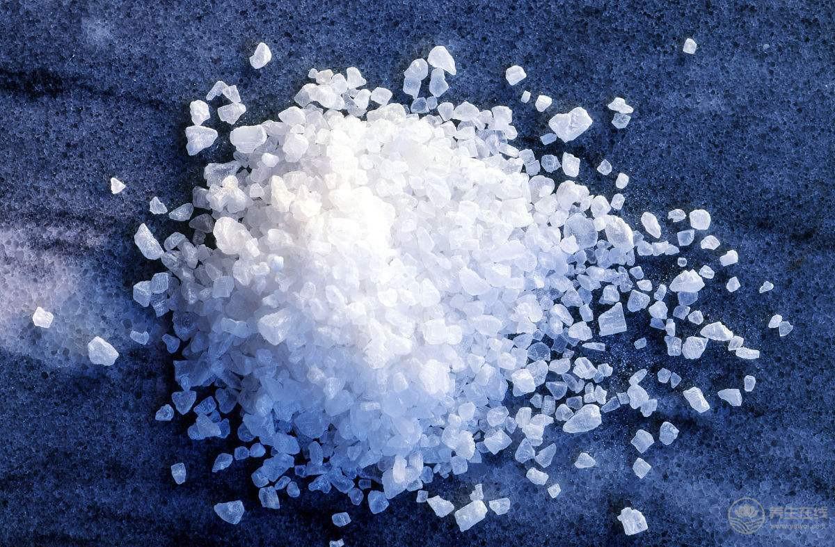 天天吃鹽你的吃鹽方式正確嗎？七大對(duì)鹽的誤解帶你打開(kāi)正確吃鹽方式