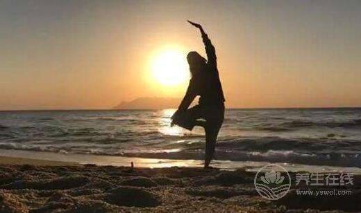 早起后，有3大“長(zhǎng)壽”習(xí)慣的人，想不長(zhǎng)壽都難