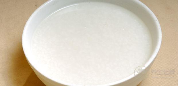 醉酒后吃什么養(yǎng)胃 多吃這些食物緩解不適