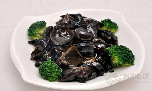 生吃六涼拌菜易中毒 鮮木耳白木耳