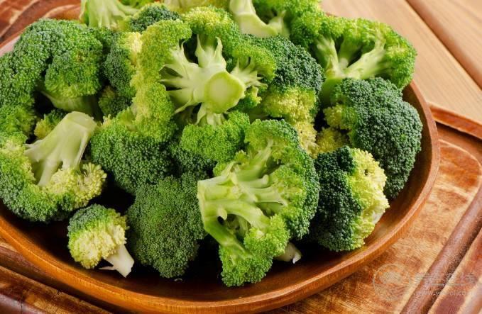 脂肪肝成為第二大肝病，這幾種食物是脂肪肝的“天敵”，多吃保護肝臟