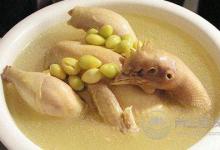 養(yǎng)腎食療方：魚鰾燉豬蹄補(bǔ)腎養(yǎng)精