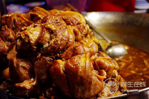 月經不調吃3種食物，調經養血滋陰補腎