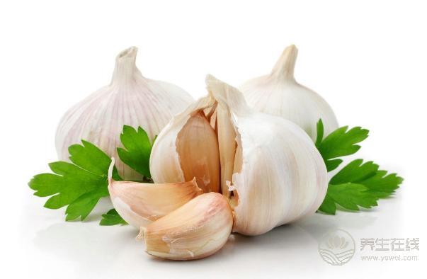 每次做菜放蒜米,相當(dāng)于每一餐都在吃“神藥” 每次做菜放蒜米,相當(dāng)于每一餐都在吃“神藥”