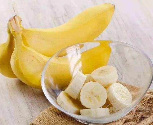 喝酒后頭疼怎么辦？5種食物能助你緩解