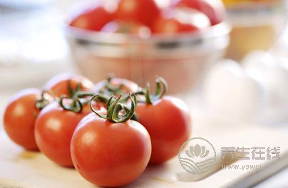 既可當(dāng)菜又是水果 紅色果蔬中它最養(yǎng)生