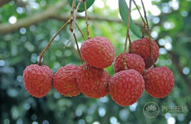 夏季水果多，當心幾種越吃越上火