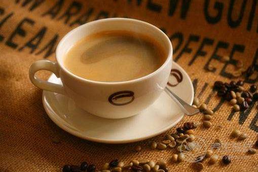 咖啡提神醒腦，但不適合這4類人群