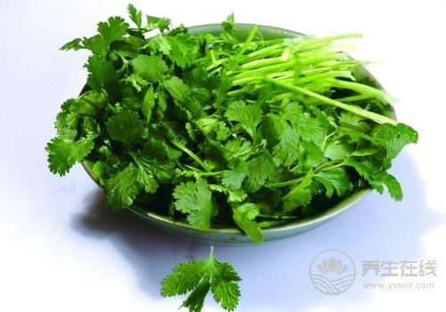 香菜雖然“臭”，但它的養(yǎng)生作用很多，不吃太可惜