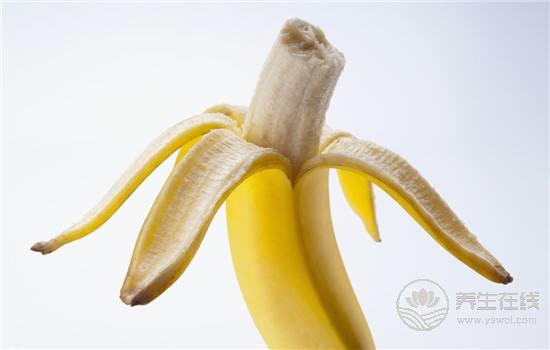 揭秘香蕉皮5種不為人知的養生功效，別再扔了！