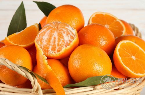 一個(gè)桔子5味藥,會(huì)吃好<a href=http://www.gyfww.com/jkys/ target=_blank class=infotextkey>養(yǎng)生</a> 一個(gè)桔子5味藥,會(huì)吃好養(yǎng)生