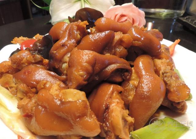 吃這3類食物，能幫你保持健康的頭發