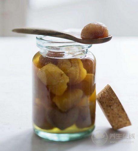 板栗泡酒你喝過嗎？它的功效誰懂？