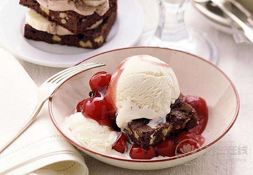 胃不好忌吃這7種食物 胃不好忌吃這7種食物