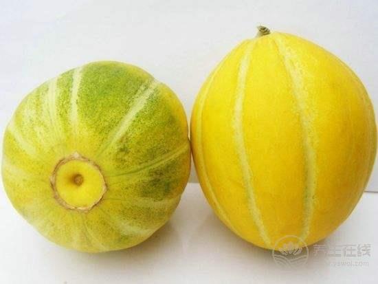 香瓜肚里竟然長芽了正常現象但不建議食用