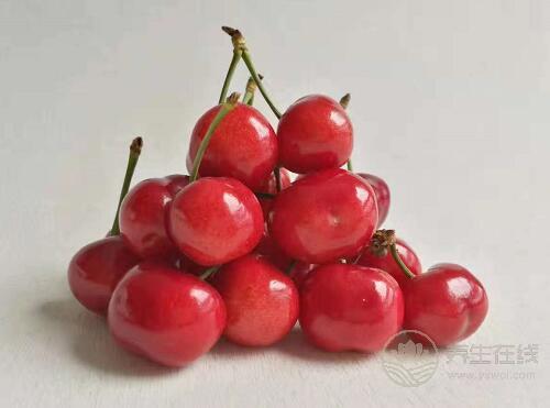 失眠傷身，飲食多注意，常吃4種食物