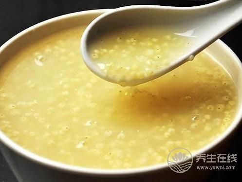 胃不舒服，這3種食物很常見，每天吃些能養(yǎng)胃護(hù)胃