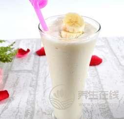 治便秘的香蕉奶昔