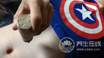 要想脾胃好，可經常艾灸這2個穴位