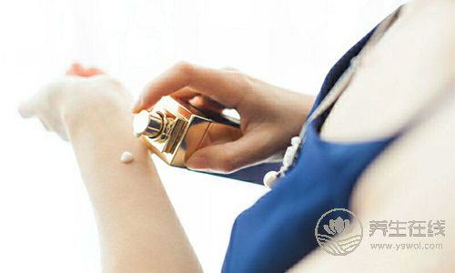 吃了這5種食物，看上去年輕了十歲