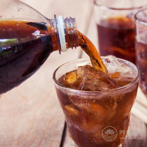 醫生提醒：血管堵的人，這4種食物要少碰！