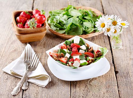 扁桃體反復發炎，吃一種食物可根治