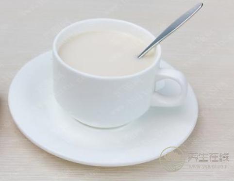 胃不舒服，這3種食物很常見，每天吃些能養(yǎng)胃護(hù)胃