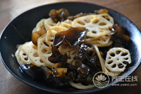 降血糖三寶：山藥、牛蒡、蓮藕超有效