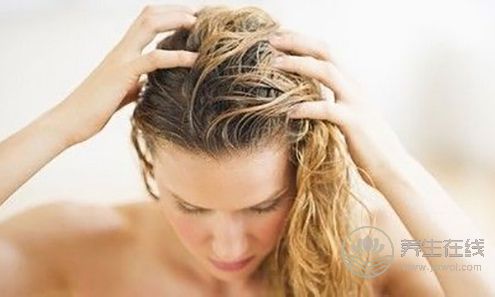 頭發老愛出油?4種食物幫你調理好 頭發老愛出油?4種食物幫你調理好