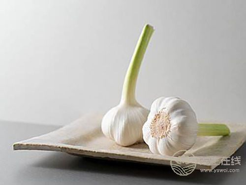 最容易導致失眠的8種食物，你愛吃嗎？