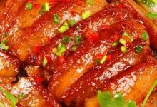 年過40后，這4種食物盡量少碰，以免給血管“添堵”