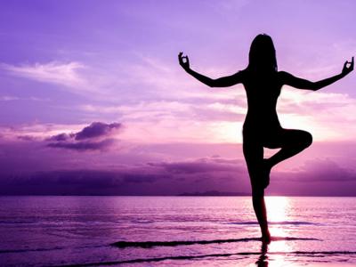 瑜伽練習(xí)中的哪個(gè)動(dòng)作減肚子效果最好