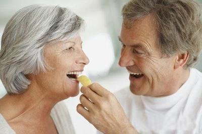 導致老人臉上長肉瘤的原因有哪些