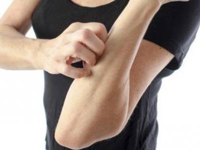 皮膚癢的時(shí)候用什么洗澡可以止癢